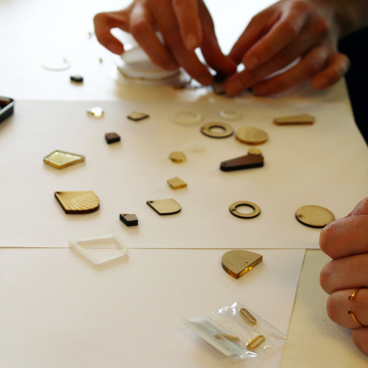 Workshop Mix & Match Oorbellen - Atelier in Utrecht - 06/07/25 om 15:00