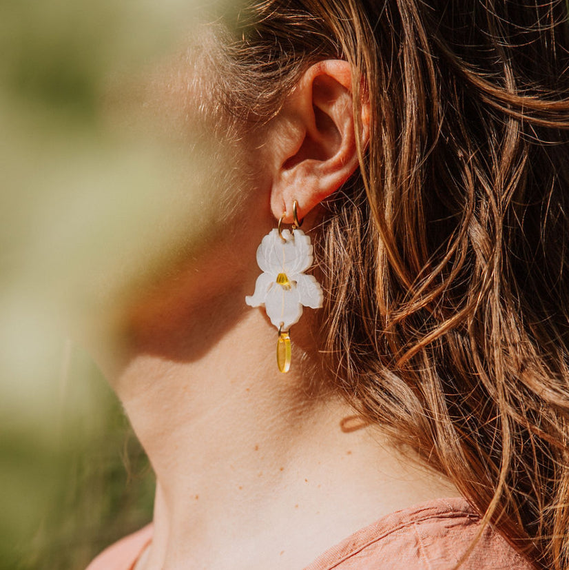 Iris ketting - wit